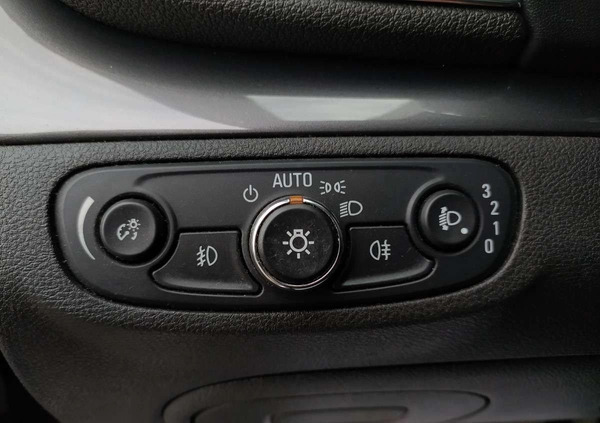 Opel Mokka cena 59900 przebieg: 82799, rok produkcji 2016 z Poznań małe 667